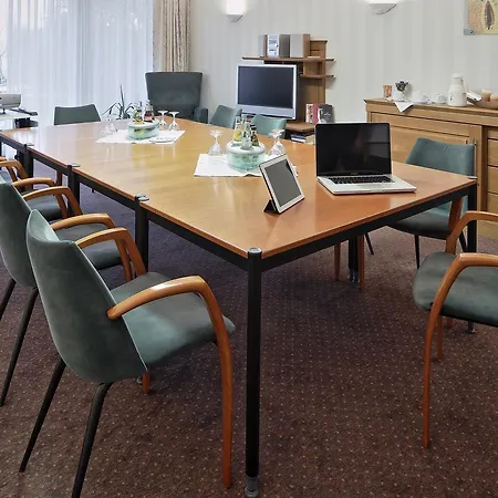 Moritz An Der Elbe Otel 3*