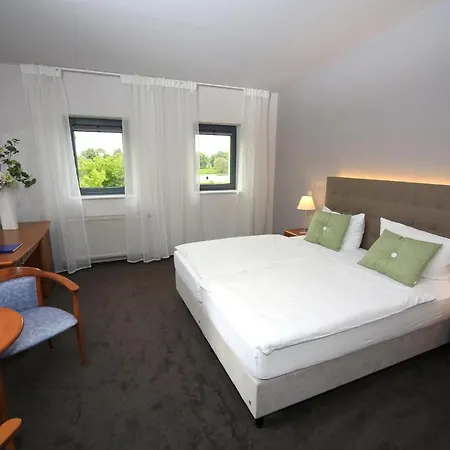 Hotel Moritz An Der Elbe