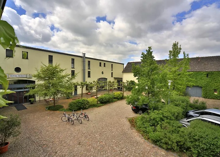 Moritz An Der Elbe 3*